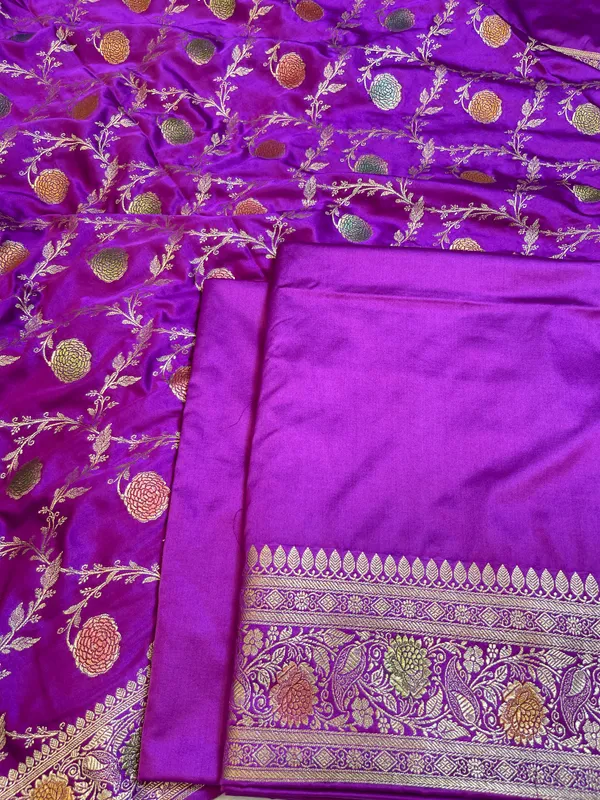 Purple_Premium_Handloom_Mashru_Silk_Plain_Banarasi_Suit_28AJ_MSR23