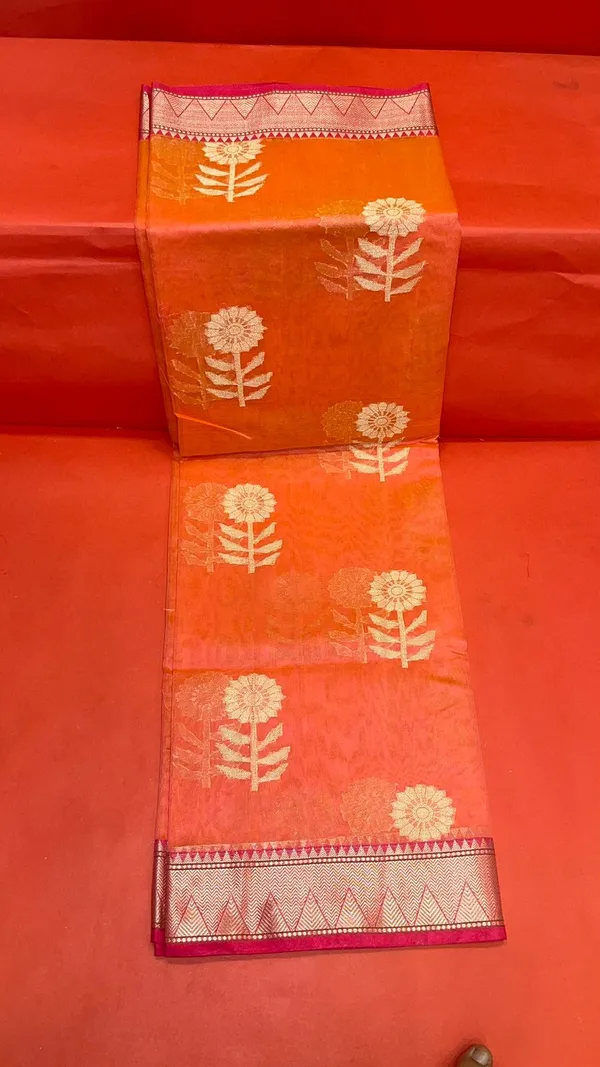 Pink_Cotton_Blend_Banarasi_Sarees_For_Women_GEHKR_41