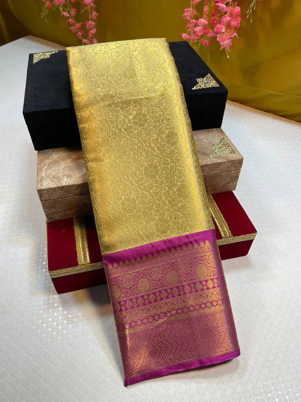 Light_Gold_Semi_Kanchi_Silk_Contrast_Pink_Border_Banarasi_Saree_MS_SK21