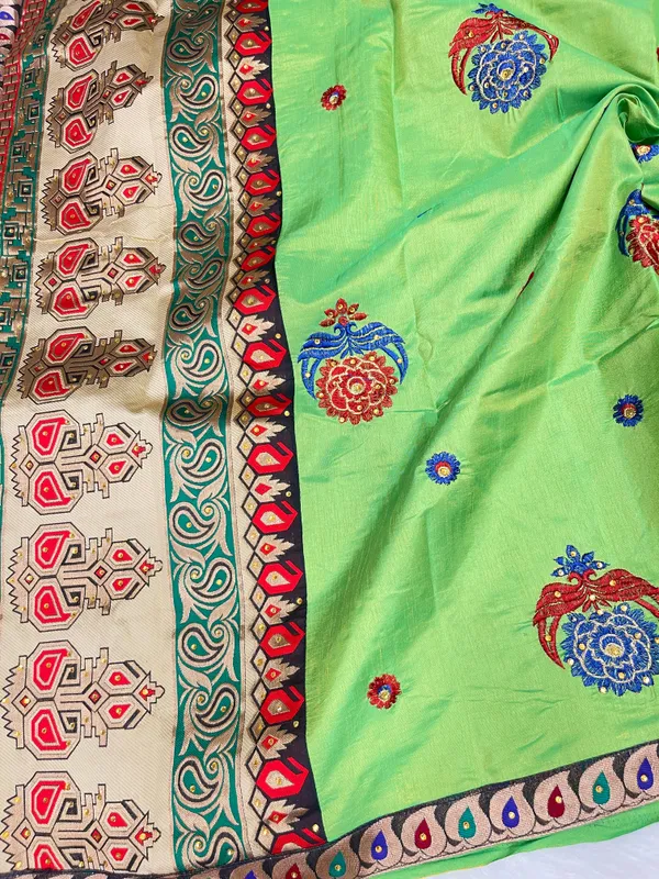 Light_Green_Cotton_Blend_Zari_Embroidery_Banarasi_Saree_600KS_6