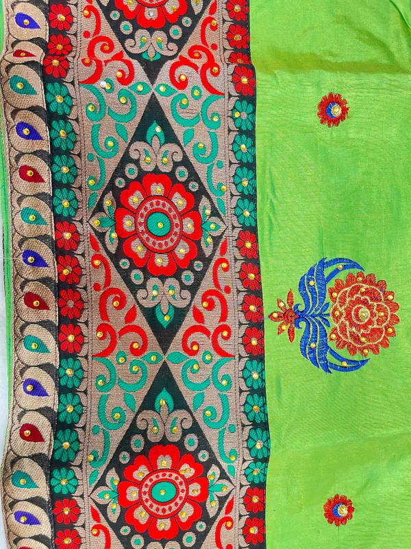 Light_Green_Cotton_Blend_Zari_Embroidery_Banarasi_Saree_600KS_6
