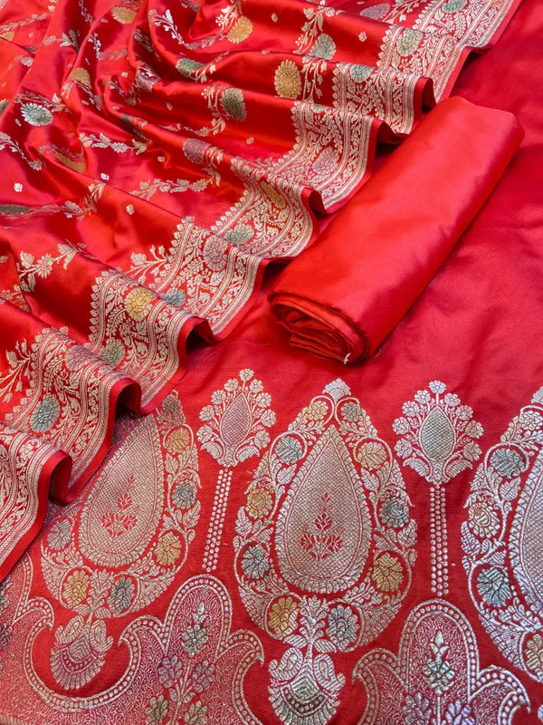 Red_Premium_Handloom_Mashru_Silk_Plain_Banarasi_Suit_28AJ_MSR21