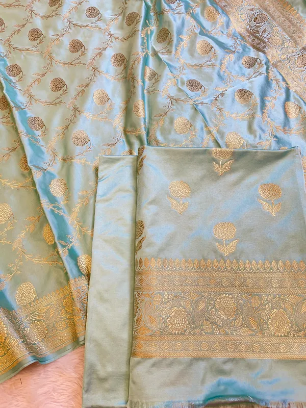 Seagreen_Mashru_Silk_Floral_Zari_Booti_with_Zari_Jaal_Dupatta_Handloom_Banarasi_3_pcs_Suit_Set_3000AJ_MSR19
