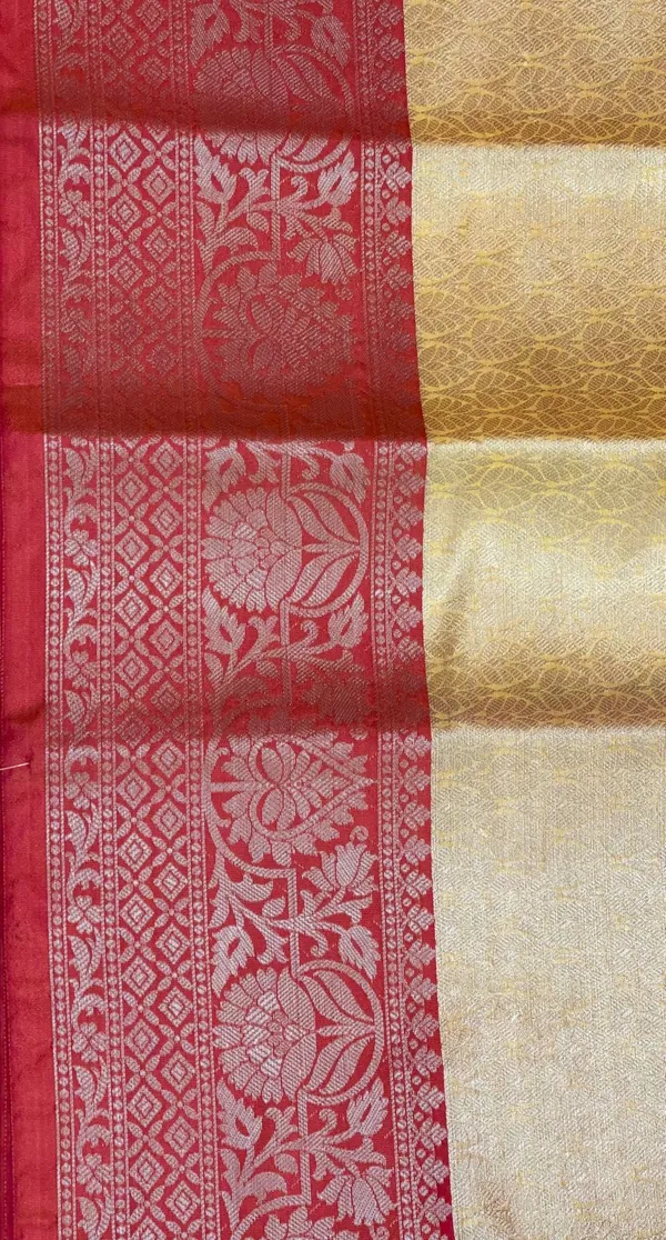 Gold_Kanjeevaram_Banarasi_Sarees_For_Women_GEMA27