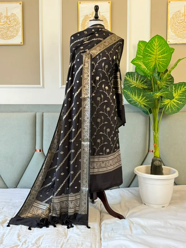 Black_Mango_Silk_Zari_Jaal_Daman_Weaved_Banarasi_Suit_With_Aada_Stripe_Dupatta_140PNJ_MS5