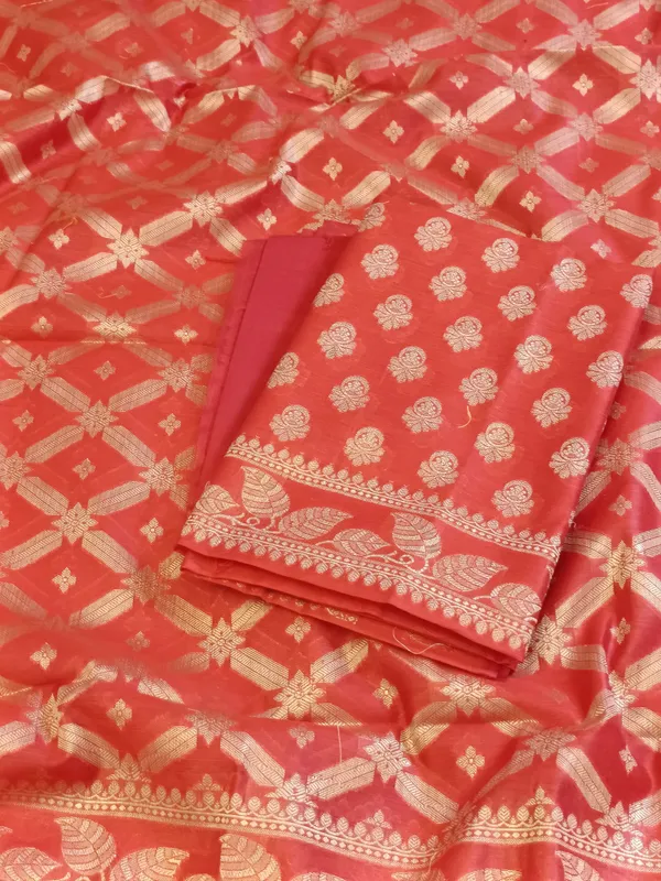 Red_Cotton_Blend_Floral_Zari_Booti_with_Zig-Zag_Zari_Jaal_Dupatta_Banarasi_Suit_65SHL_PV1