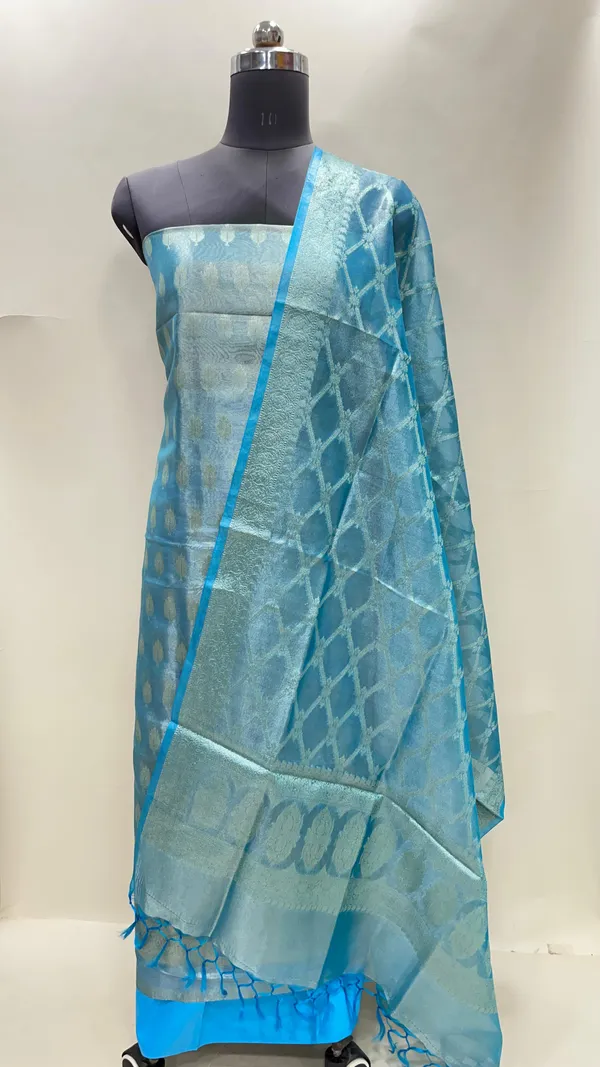 Humairah_Sky_Blue_Tissue_Silk_Floral_Zari_Booti_3_pcs_Suit_Set_with_Plain_Bottom_and_Floral_Zari_Checkered_Stripe_Sky_Blue_Dupatta
