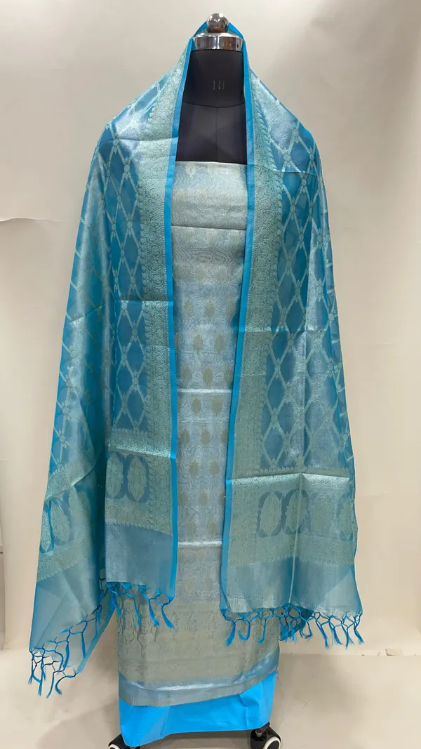 Humairah_Sky_Blue_Tissue_Silk_Floral_Zari_Booti_3_pcs_Suit_Set_with_Plain_Bottom_and_Floral_Zari_Checkered_Stripe_Sky_Blue_Dupatta