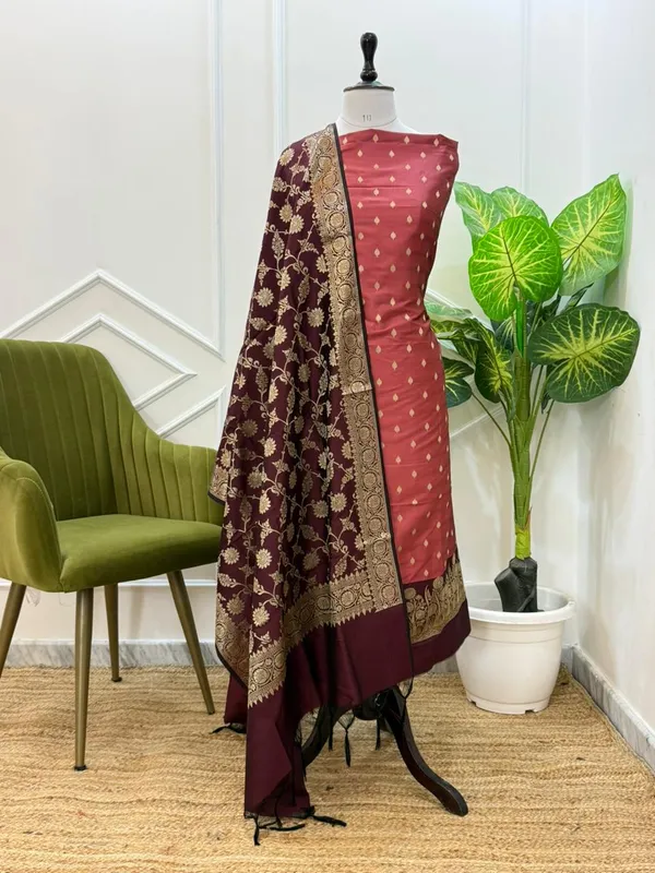 Peach_Katan_Silk_Floral_Chunri_Zari_Booti_Contrast_Daman_Banarasi_Suit_with_Wine_Jaal_Dupatta_130PNJ_SC6