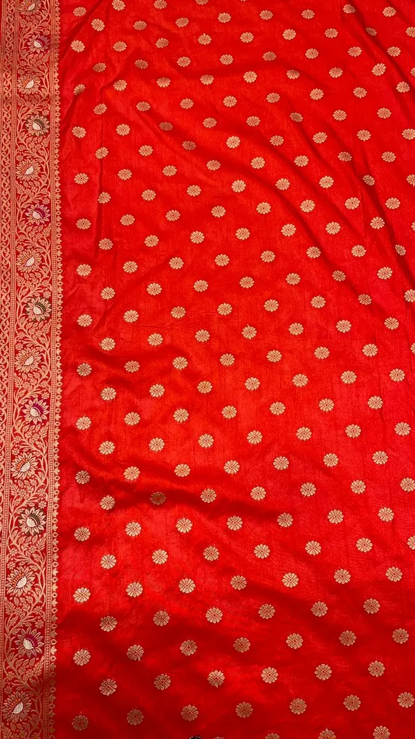 Humairah_Presents_Grey_Dupion_Silk_Floral_Mina_Zari_Jaal_with_Contrast_Orange_Paithani_Mina_Zari_Pallu_Zari_Border_and_Orange_Blouse