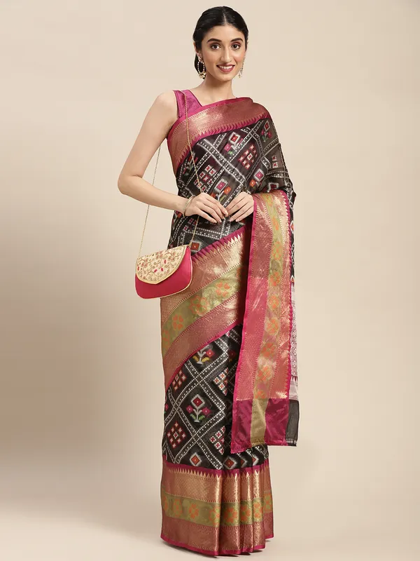 Black_Art_Silk_Banarasi_Sarees_For_Women_GEASF_27