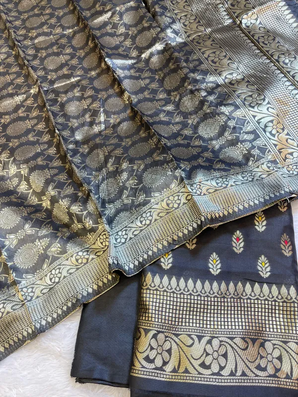 Black_Butter_Silk_Zari_Mina_Booti_Banarasi_3_pcs_Suit_Set_600SKL_BS15