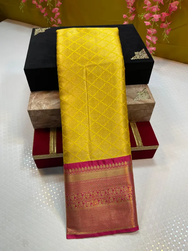 Yellow_Semi_Kanchi_Silk_Brocade_Contrast_Pink_Border_Banarasi_Saree_MS_SK7