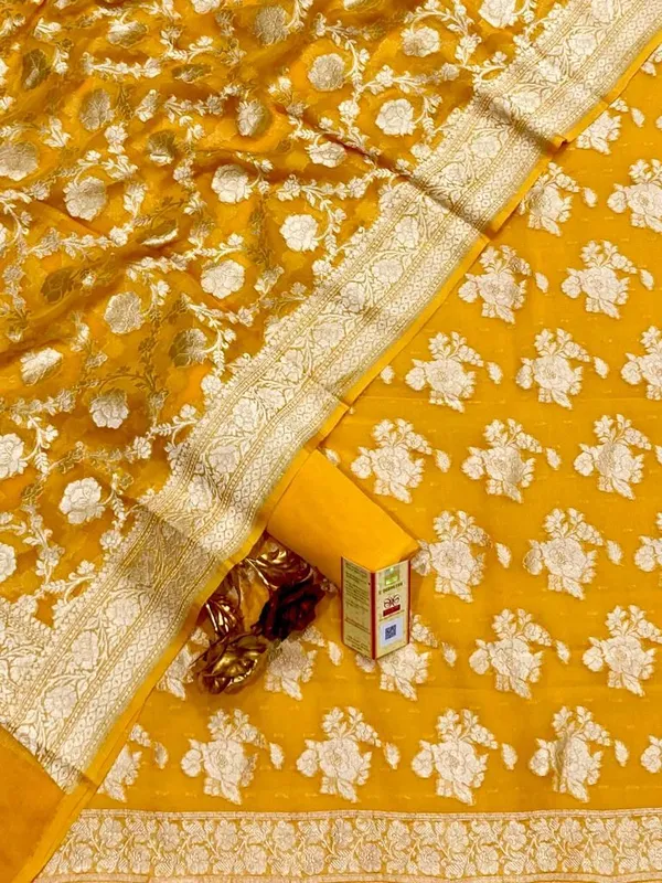 Gold_Georgette_Silk_Floral_Banarasi_Suit_Set_1200SKL_GS3