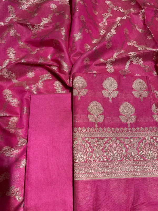 Humairah_Presents_Pink_Floral_Minakari_Zari_Boota_3_pcs_Suit_Set_with_Plain_Bottom_and_Floral_Minakari_Zari_Jaal_Pink_Dupatta