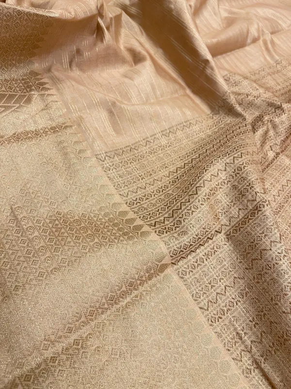 Cream_Cotton_Stripe_Zari_Banarasi_Saree_ASDC_3