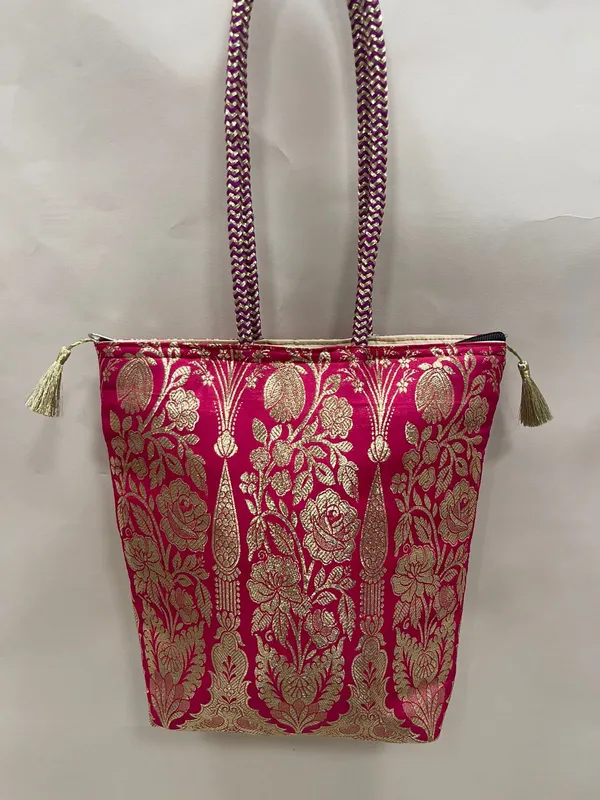 Pink_Banarasi_Hand_Bag_HBG_56
