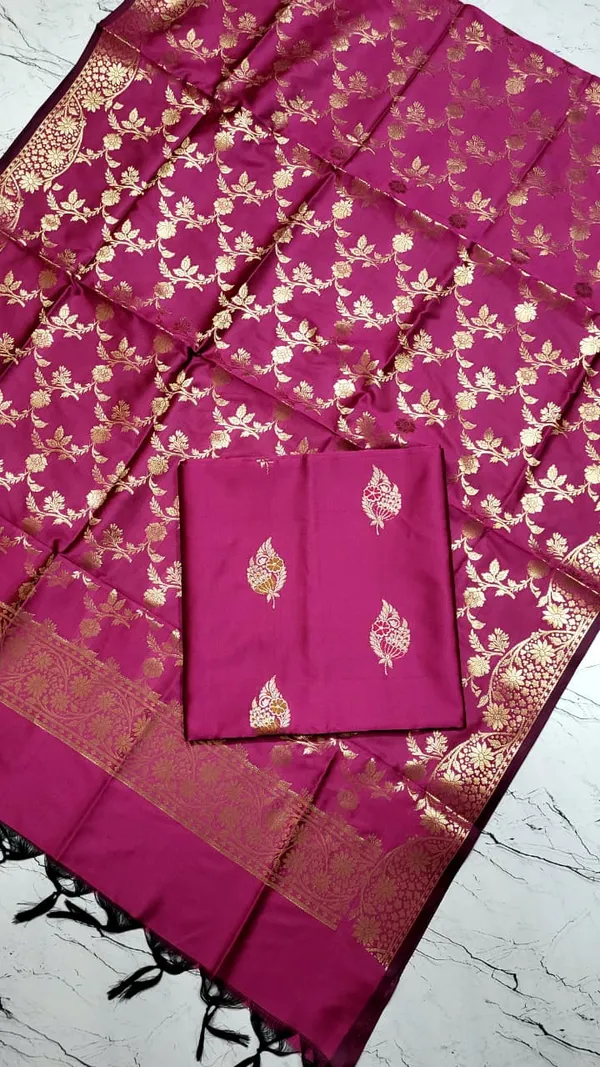 Magenta_Katan_Silk_Floral_Pankhudi_Mina_Zari_Booti_Banarasi_Suit_with_Zari_Jaal_Dupatta_750SKL_KSM17