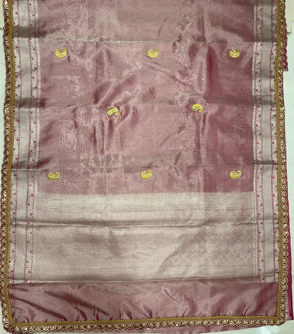 Humairah_Presents_Pink_Lace_Work_Zardozi_Pattern_Patch_work_Saree_with_jacquard_Blouse