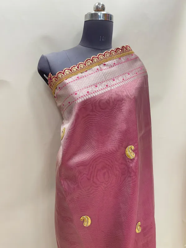 Humairah_Presents_Pink_Lace_Work_Zardozi_Pattern_Patch_work_Saree_with_jacquard_Blouse