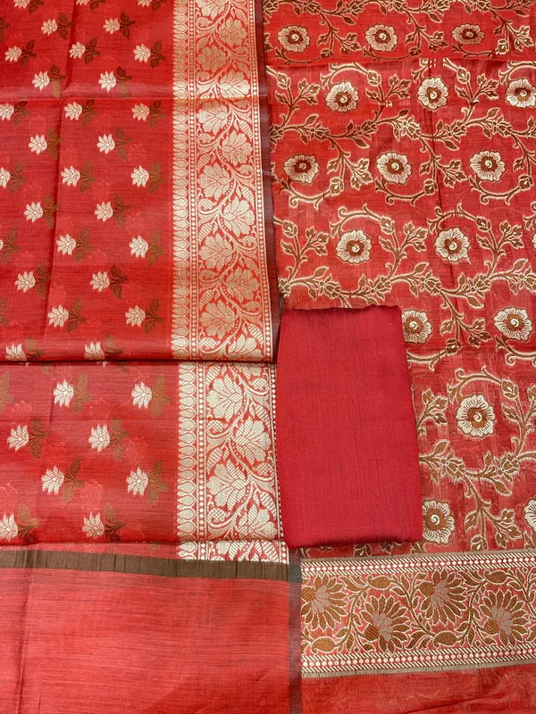 Humairah_Red_Cotton_Zari_Resham_Mina_Jaal_3_pcs_Suit_set_with_Plain_Bottom_and_Aada_Zari_Stripe_Red_Dupatta