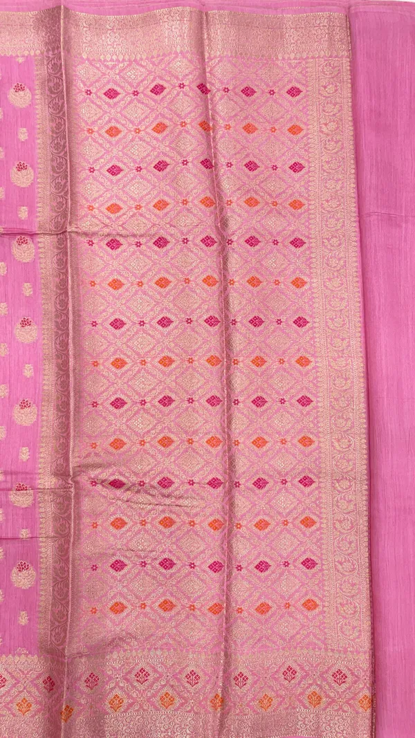 Humairah_Pure_Handloom_Baby_Pink_Munga_Silk_Floral_Gold_Zari_Mina_Booti_with_Minakari_Jaal_Pallu_Zari_Border_with_Baby_Pink_Blouse