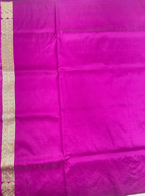 Humairah_Presents_Purple_Satin_Silk_Floral_Zari_Zig-Zag_Stripe_Low_Stone_Work_Banarasi_Saree_with_Banarasi_Pallu_and_Purple_Blouse_JA45_LW