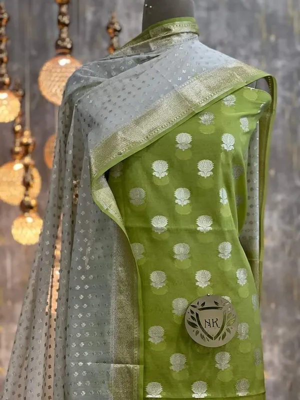 Green_Mercerised_Lorex_Weave_Booti_With_Off-White_Dupatta_Banarasi_3_Pcs_Suit_Set_Skl_Pml2