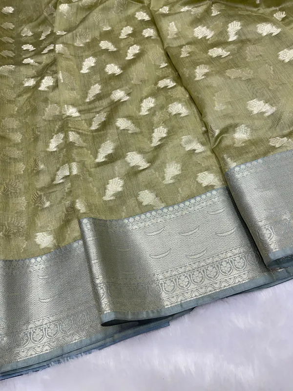 Mehndi_Green_Cotton_Floral_Water_Zari_Booti_Banarasi_Saree_JVC_13