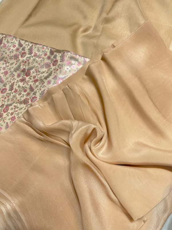 Humairah_Presents_Off-white_Floral_Tilfi_Minakari_Zari_Jaal_3pcs_Suit_Set_with_Contrast_Beige_Plain_Bottom_and_Beige_Plain_Dupatta