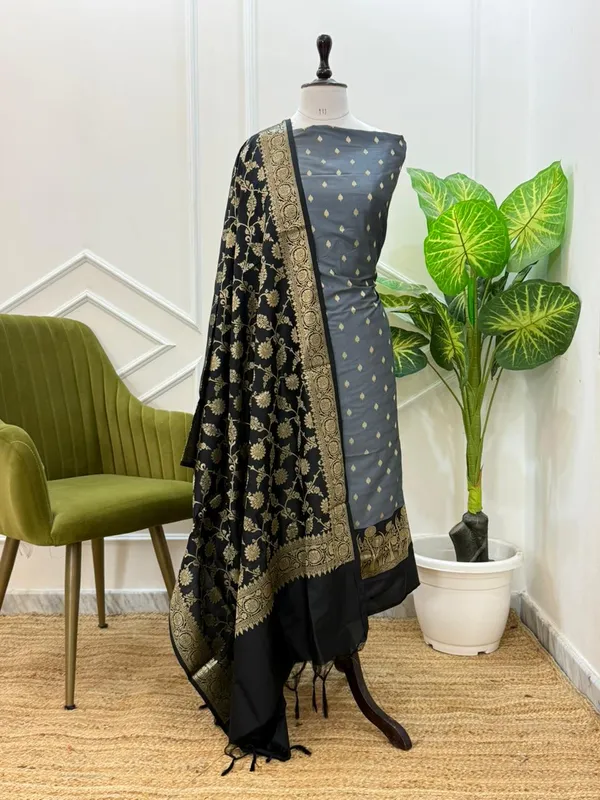 Grey_Katan_Silk_Floral_Chunri_Zari_Booti_Contrast_Daman_Banarasi_Suit_with_Black_Jaal_Dupatta_130PNJ_SC4