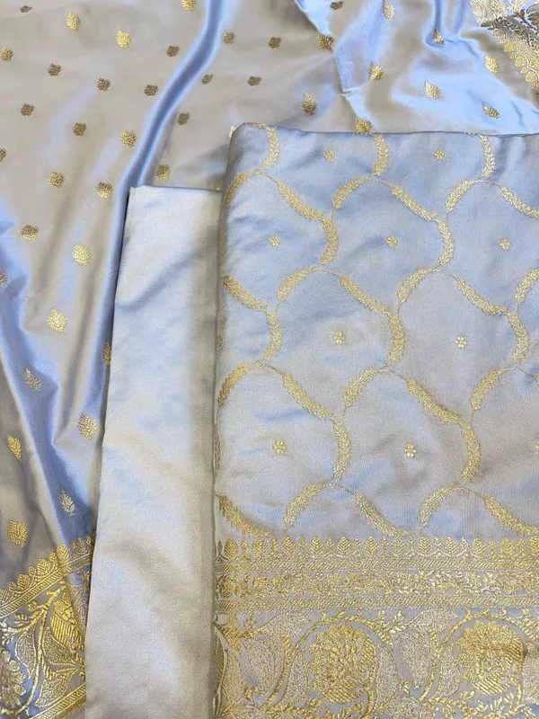 Grey_Mashru_Silk_Floral_Zari_Booti_with_Zari_Jaal_Dupatta_Handloom_Banarasi_3_pcs_Suit_Set_3000AJ_MSR13