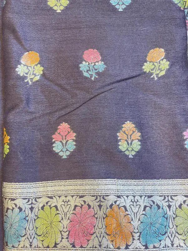 Pure_Handloom_Black_Munga_Silk_Floral_Handbrush_Minakari_Zari_Booti_Banarasi_Suit_85IM_PMUG1