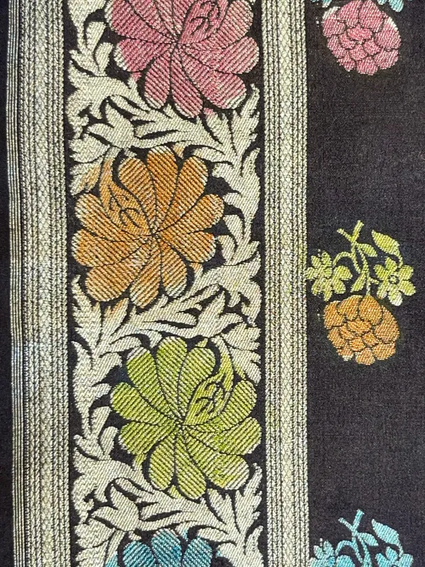 Pure_Handloom_Black_Munga_Silk_Floral_Handbrush_Minakari_Zari_Booti_Banarasi_Suit_85IM_PMUG1