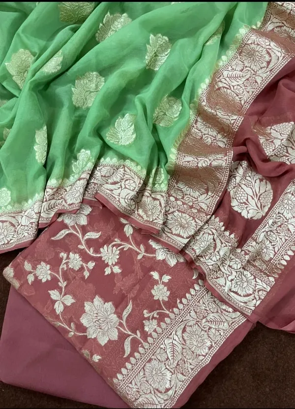Pure_Handloom_Maroon_Khaddi_Georgette_Floral_Water_Zari_Jaal_Banarasi_Suit_Set_with_Contrast_Green_Dupatta_Suit_Set_6500SKL_KG19