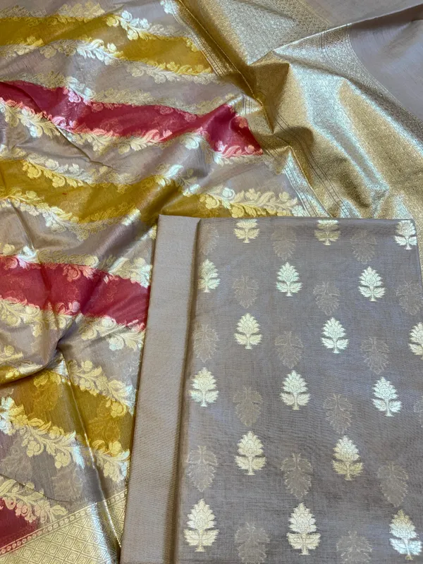 Mauve_Pure_Cotton_Lorex_weave_Zari_Booti_Banarasi_Suit_1300IM_PCL4