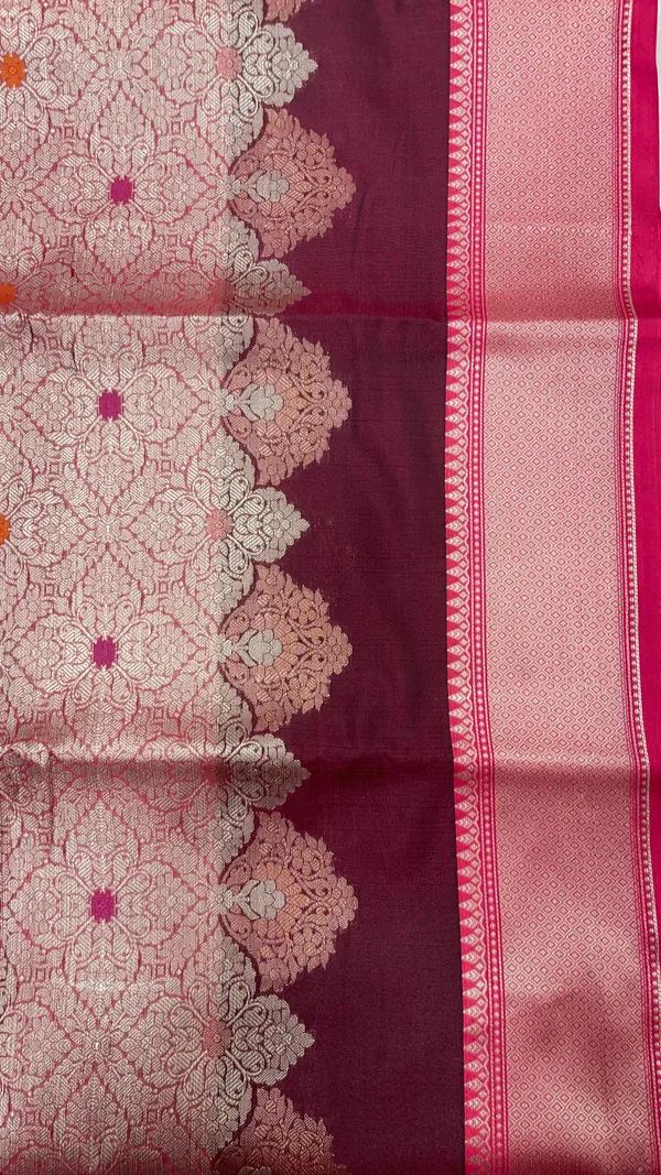 Humairah_Presents_Wine_Art_Silk_Floral_Stripe_Diagonal_Zari_Mina_Jaal_and_Copper_and_Silver_Boota_with_Contrast_Green_Pallu_Banarasi_Zari_Border_and_Green_Blouse