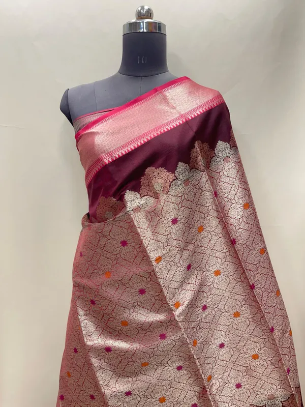 Humairah_Presents_Wine_Art_Silk_Floral_Stripe_Diagonal_Zari_Mina_Jaal_and_Copper_and_Silver_Boota_with_Contrast_Green_Pallu_Banarasi_Zari_Border_and_Green_Blouse