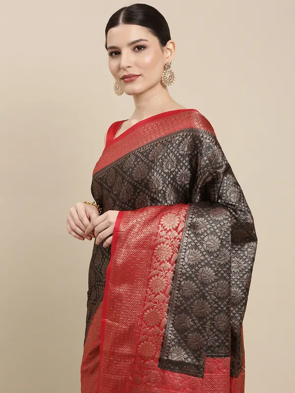 Black_Cotton_Blend_Banarasi_Sarees_For_Women_GECT26