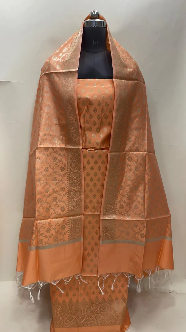 Humairah_Peach_Art_Silk_Floral_Zari_Booti_3_pcs_Suit_set_with_Plain_Bottom_and_Tilfi_Floral_Zari_Jaal_Peach_Dupatta