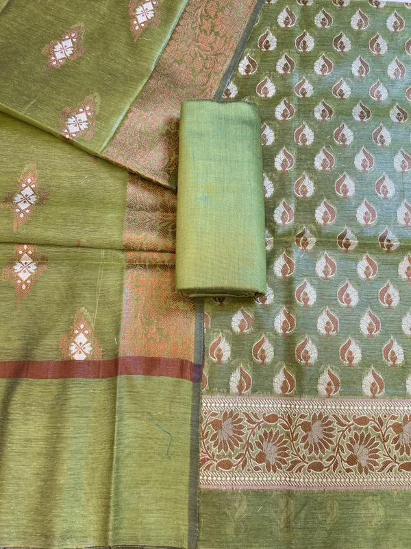 Green_Cotton_Floral_Resham_Mina_Booti_Banarasi_3_pcs_Suit_Set_700AJ_CT2