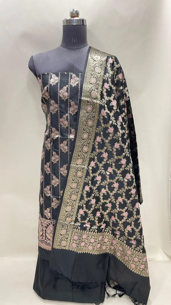 Humairah_Presents_Black_Semi_Katan_Silk_Floral_Minakari_Booti_Stripe_3_pcs_Suit_Set_with_Plain_Bottom_and_Minakari_Floral_Zari_Jaal_Black_Dupatta_ASD_147