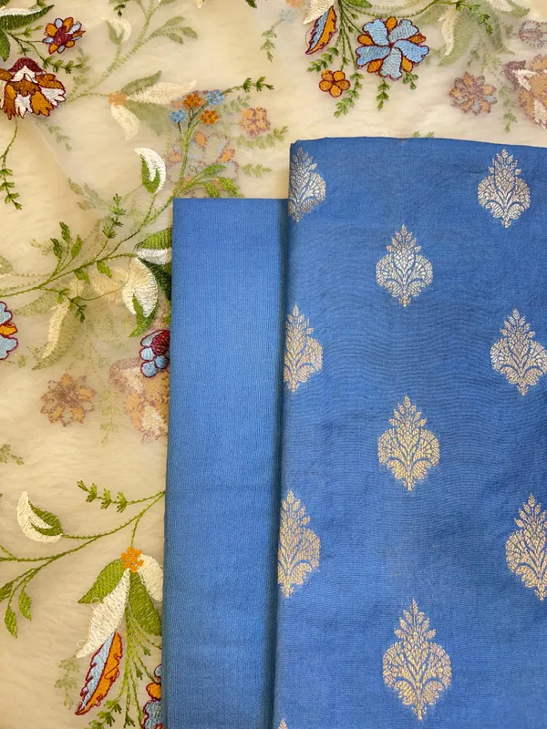 Violet_Blue_Cotton_Silk_Dyable_Floral_Zari_Booti_with_Embroidered_Dupatta_Banarasi_3_pcs_Suit_Set_14IM_DCS19
