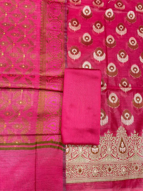 Humairah_Magenta_Cotton_Floral_Zari_Resham_Mina_Boota_3_pcs_Suit_set_with_Plain_Bottom_and_Floral_Zari_Jaal_Magenta_Dupatta