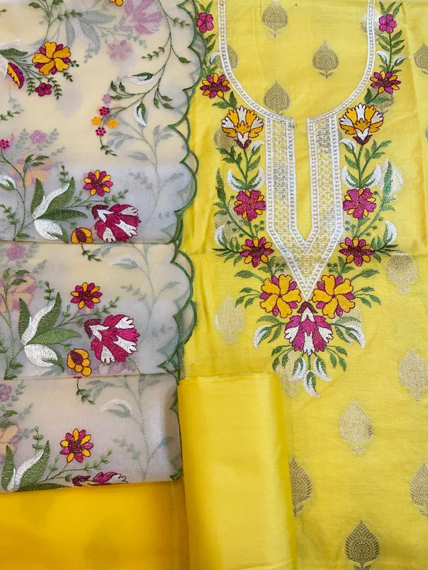 Yellow_Dyable_Cotton_Silk_Minakari_Embroidered_Neck_Floral_Booti_Banarasi_Suit_140IM_DCS1