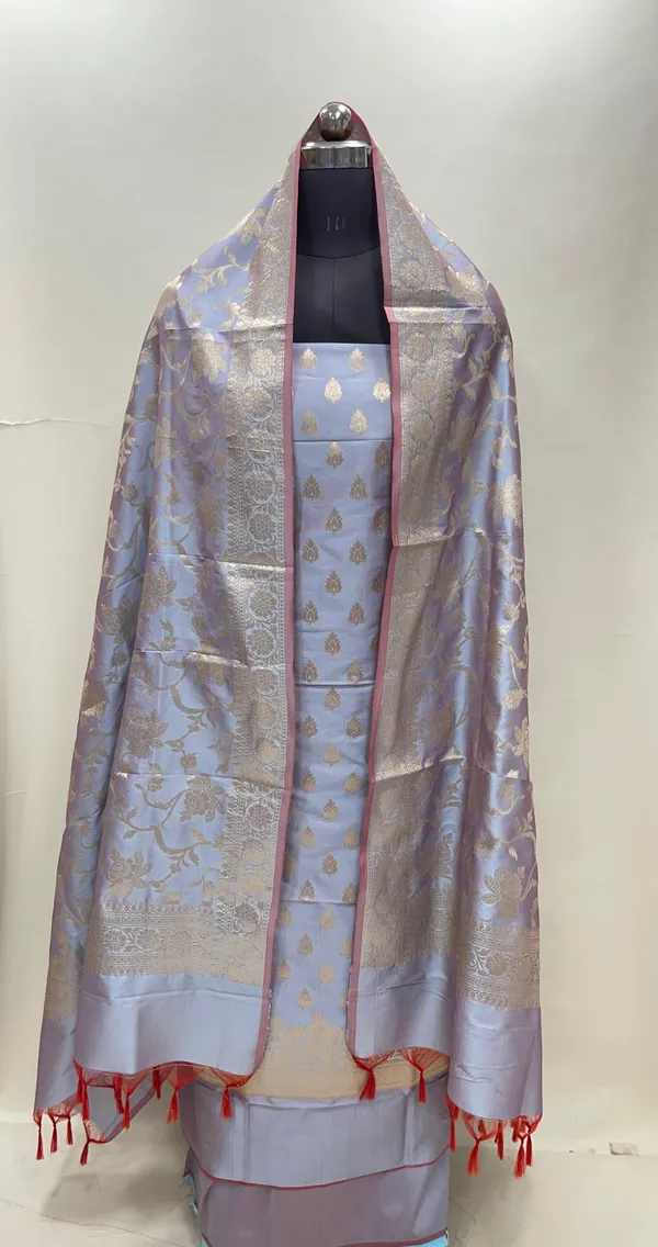 Light_Purple_Semi_Katan_Silk_Handloom_Banarasi_3_pcs_Suit_Set_MUB_SK33