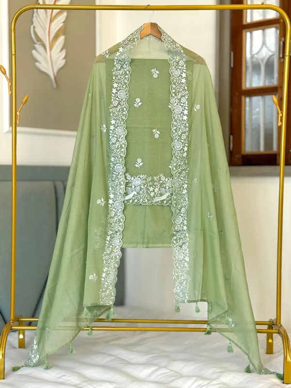 Light_Green_Mal_Chanderi_Banarasi_Suit_With_Embroidery_Booti_&_Daman_Border_Dupatta_180Pnj_Mcp1