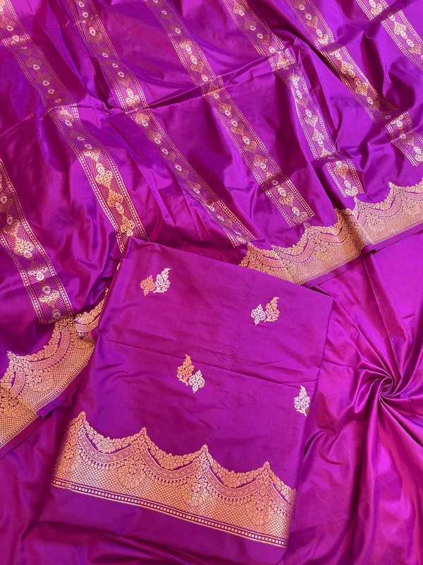 Pure_Handloom_Purple_Katan_Silk_Silver_Zari_Booti_Kadhwa_Banarasi_3_pcs_Suit_Set_14000PR_KS3