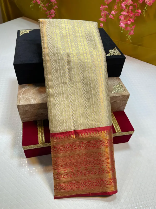 Tussar_Semi_Kanchi_Silk_Stripe_Zari_Contrast_Red_Border_Banarasi_Saree_MS_SK49