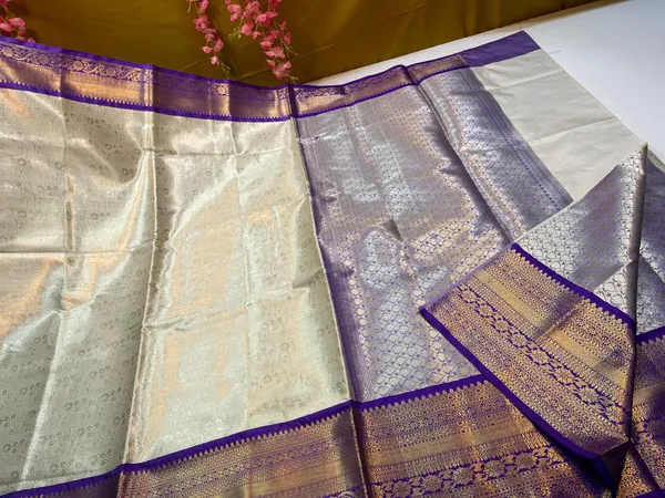 Beige_Kanjeevaram_Soft_Silk_Floral_Jaal_Contrast_Indigo_Blue_Border_Banarasi_Saree_MS_KS4